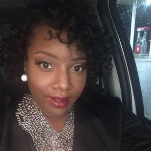 Meet your Posher, Kyerra